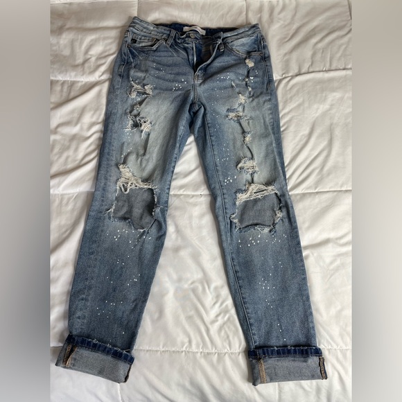 Heavily distressed Kancan Jeans - Picture 2 of 4